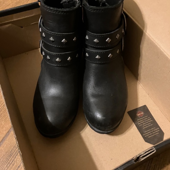 🦅HARLEY DAVIDSON ABNEY BOOTS, 🥾BLACK WITH SILVER STUDS, WATERPROOF - Picture 3 of 16